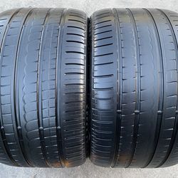Two 295-30-18 Pirelli P Zero Rosso