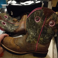 Atrait Boots Size 9.5