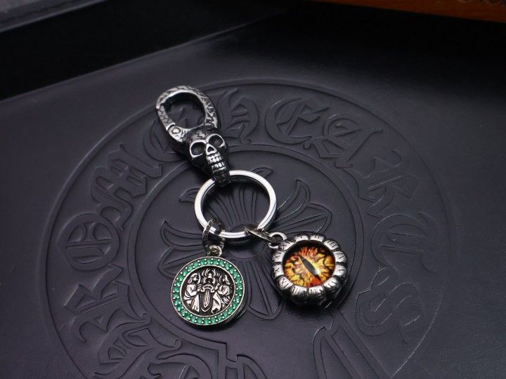 𝐂𝐡𝐫𝐨𝐦𝐞 𝐡𝐞𝐚𝐫𝐭 Keychain