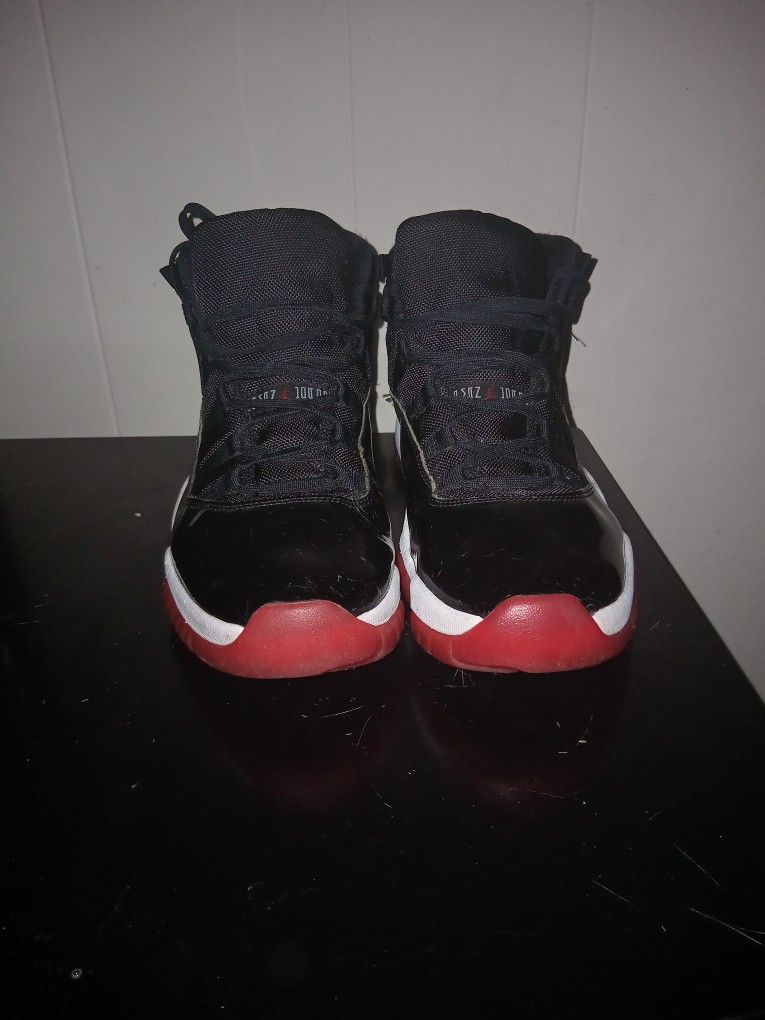 Jordan 11 Breds
