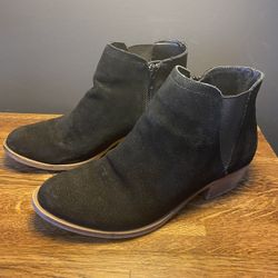 Black Womans Boots