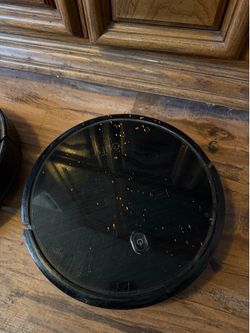 Alpha bot automatic vacuum