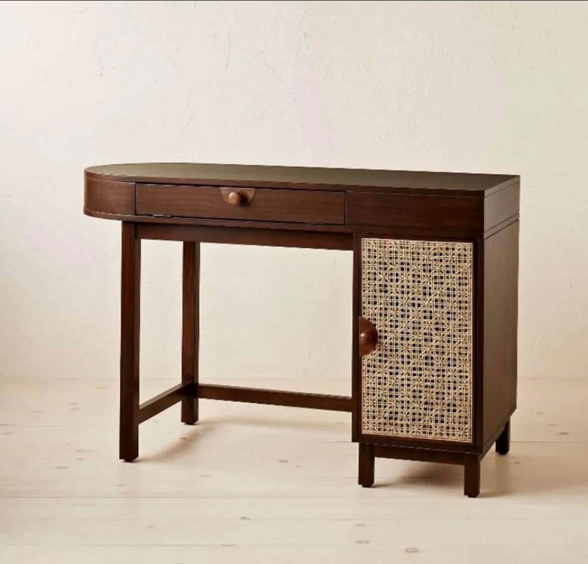 Desk (Read Description)
