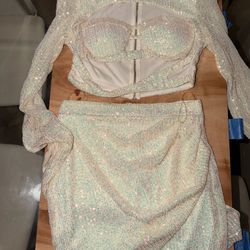 Set brillante de lentejuelas  (top + falda)
