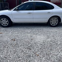 2007 Ford Taurus