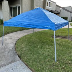 ~ Popup / EZup 10x10 Canopy