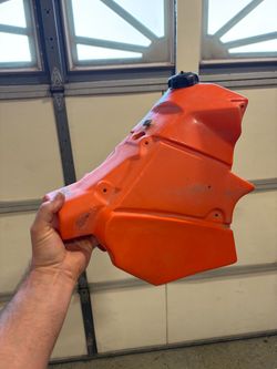 2003 KTM 525 EXC fuel tank