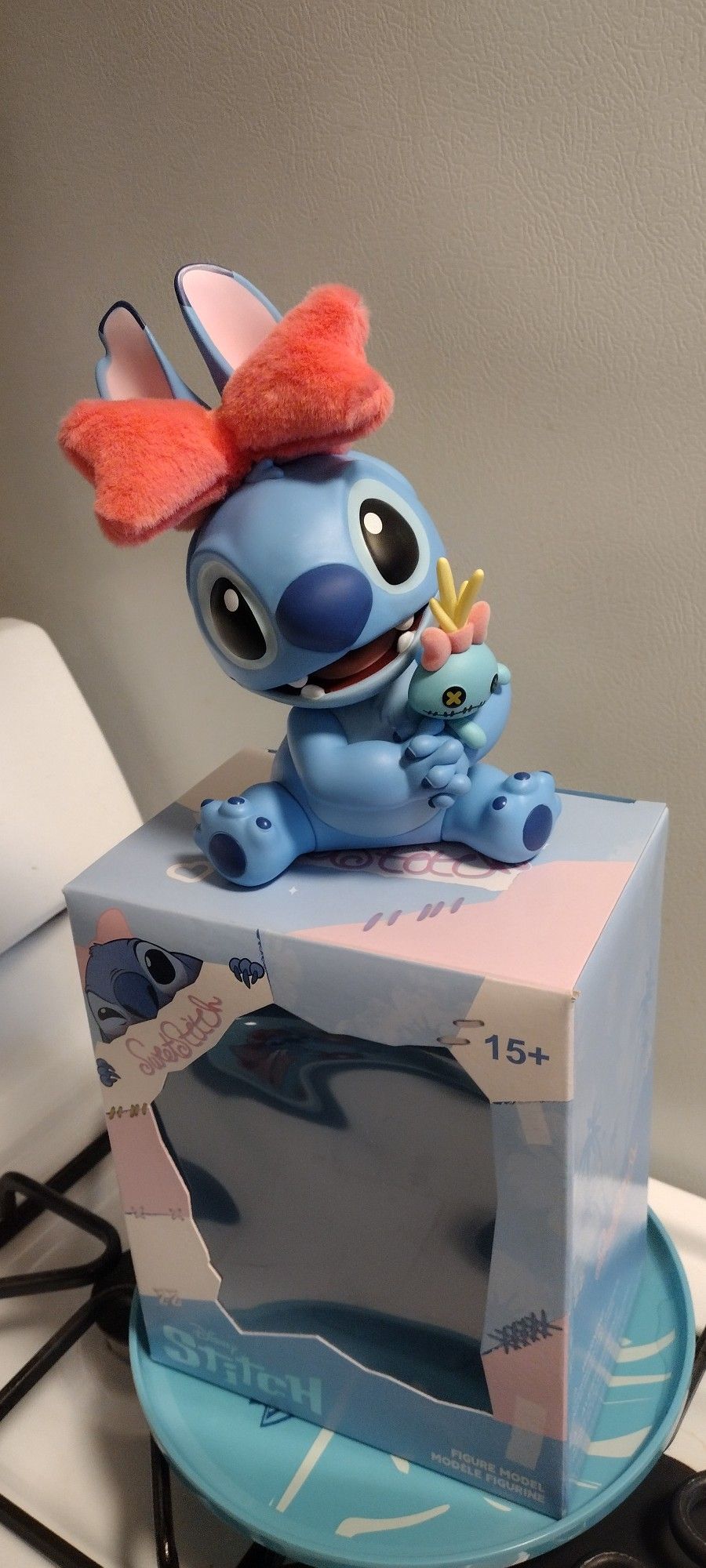 Disney Stitch Y Scrump / Lilo And Stitch Figure Collection New