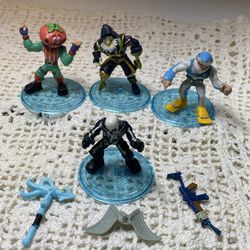 Lot Of 4 Fortnite Action Figures Plus Accessories