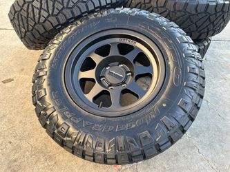 Toyota Tacoma METHOD Wheels NITTO Tires 4Runner Tundra Sequoia Rim 6x5.5