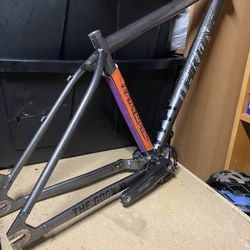 Throne Parts