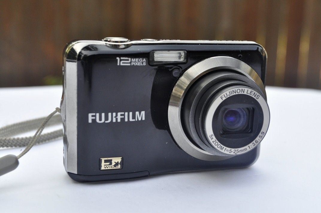 Finepix Ax200 Fujifilm 12 Megapixel Camera Fujifilm FinePix A