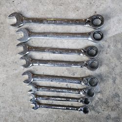 Lot of 8 GearWrench Ratchet Combination Wrenches,