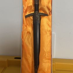 Dagger Blade 