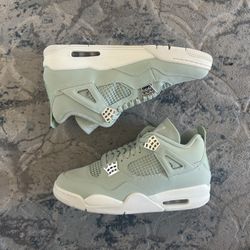 Jordan 4 Women’s Seafoam 