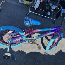 Kids Bike Ages 5 And Up In Excellent Condition $25