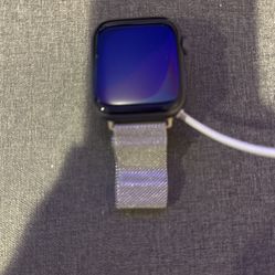 Apple Watch Series 4 GPS & Cellular