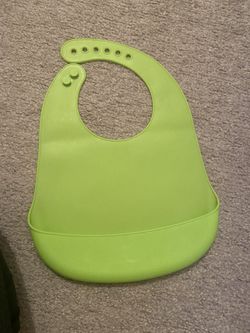 BPA Free feeding bib