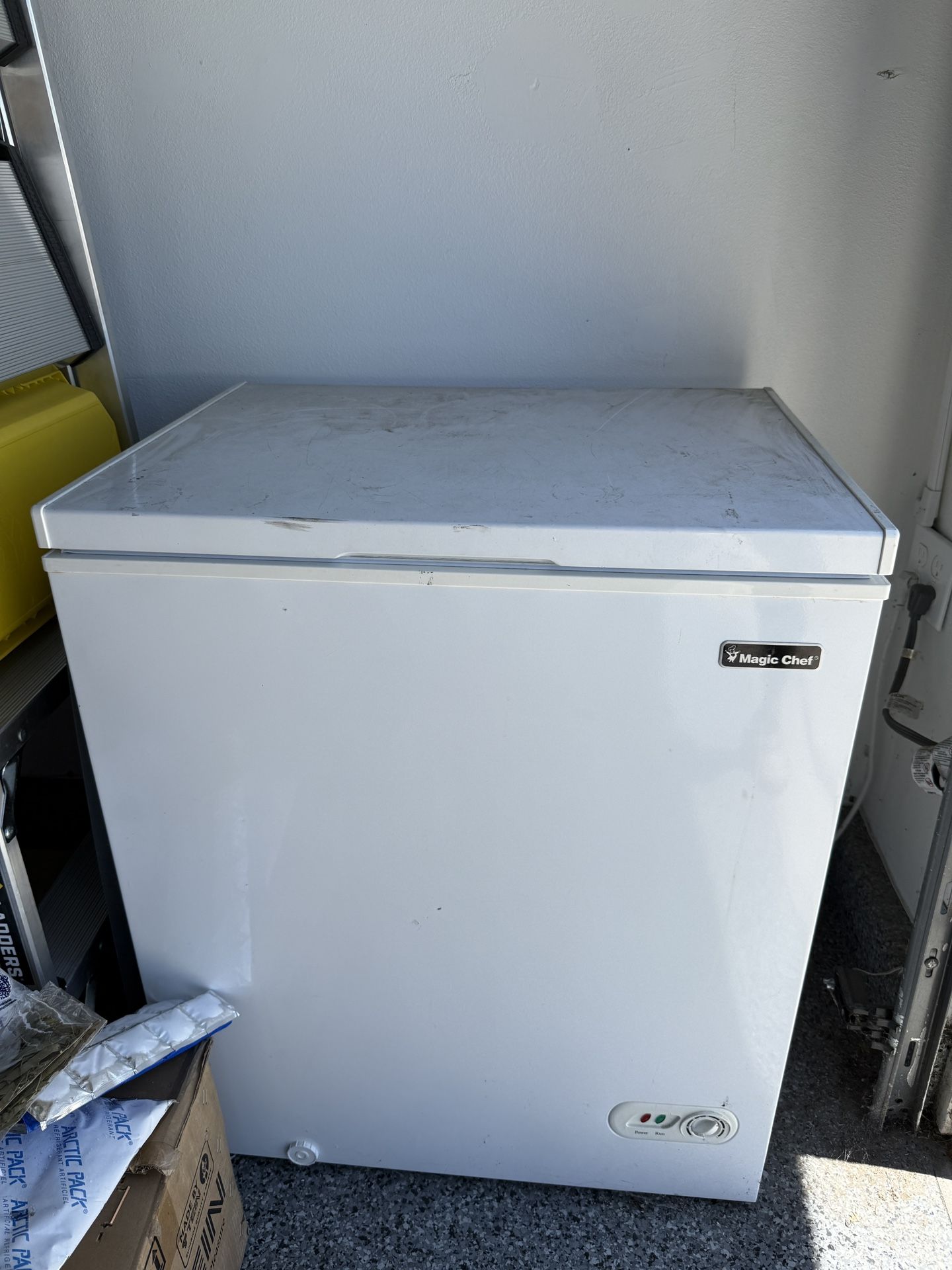 Magic Chef Deep Freezer