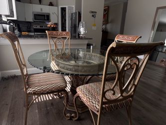 Elegant Round Dining Table Set - 4 chairs