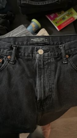 Abercrombie and Fitch shorts men’s