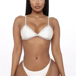 Fashion  Nova White Bikini Size Medium
