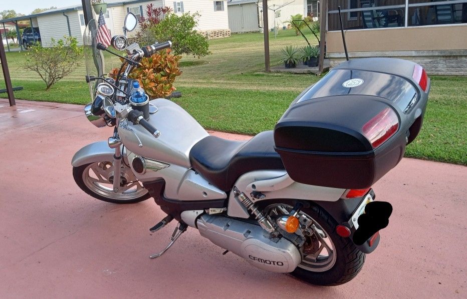 CF Moto V5 250cc Motorcycle for Sale in Lakeland, FL OfferUp