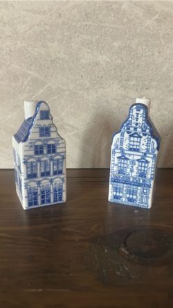 Delft Blue Ceramic House Miniatures Set of 2