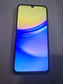 Samsung Galaxy a15 desbloqueado tratos como se muestra en Las fotos Funcional en buen estado como nuevo