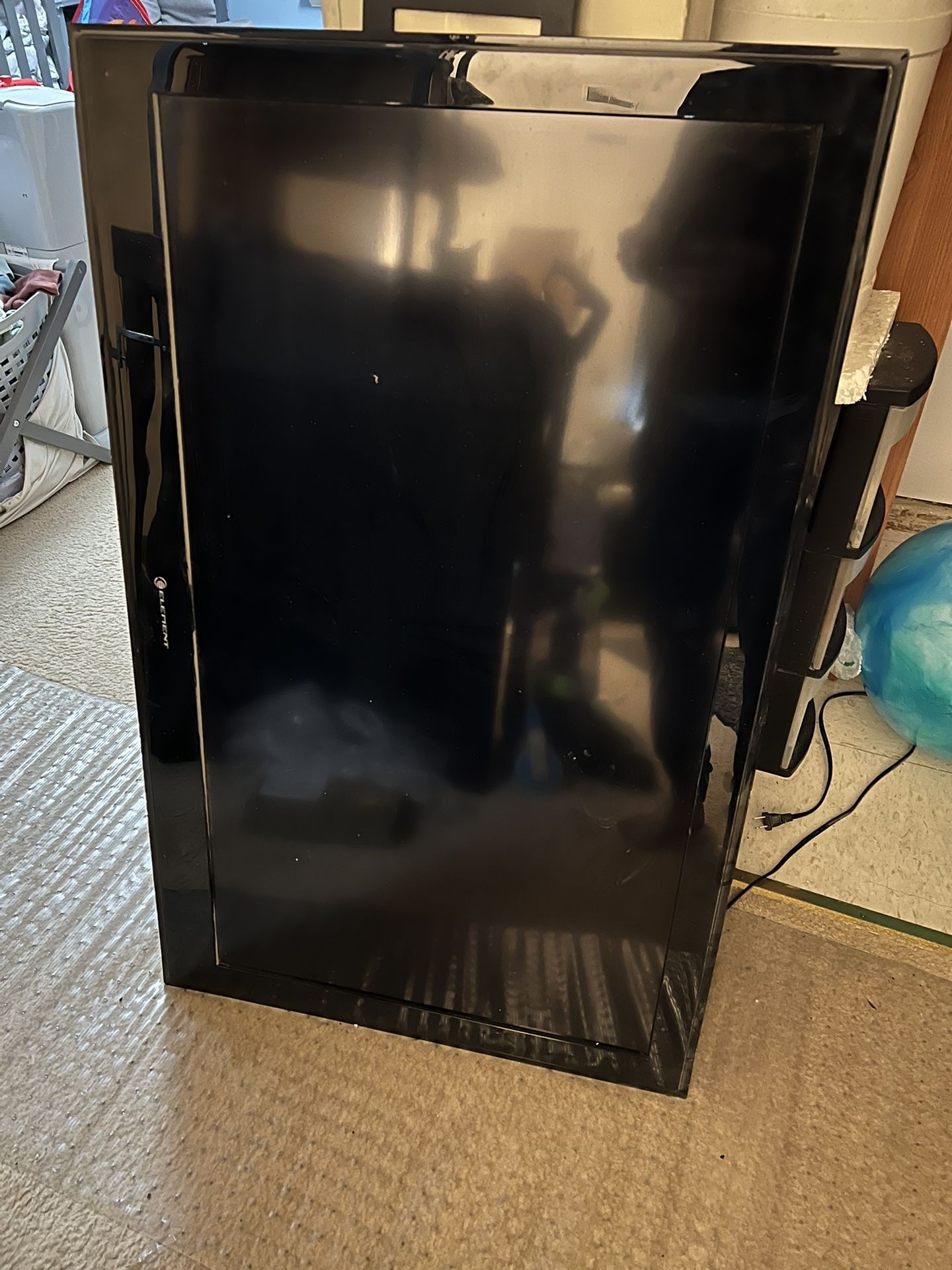 40” HD TV