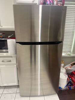 LG FRIDGE