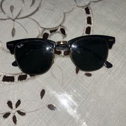 Ray-Ban Clubmaster Black Frame/Green Lens Sunglasses 