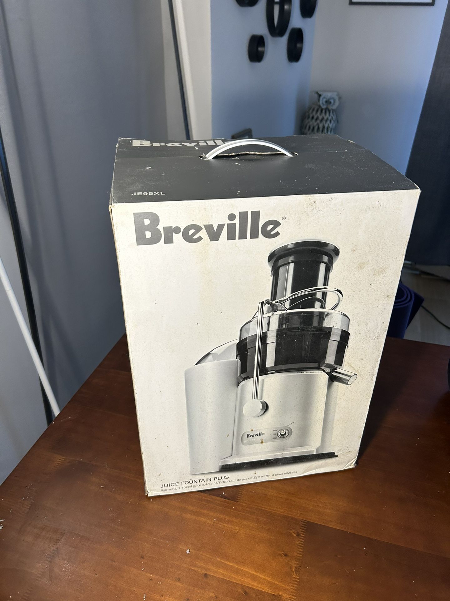 Breville Juice Fountain JE95XL, Silver