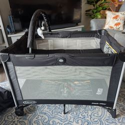 Graco pack n play on the go