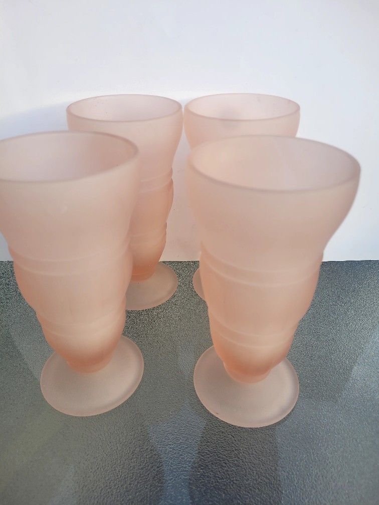 Set Of 4 Vintage Indiana Pink Satin Glass Milkshake Parfait Fountain. MCM