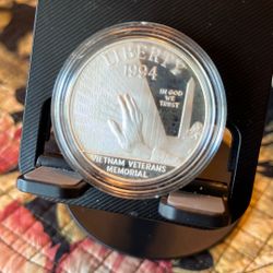 1994 SILVER UNC DOLLAR VIETNAM WALL *STUNNING COIN -BUY IT NOW! 