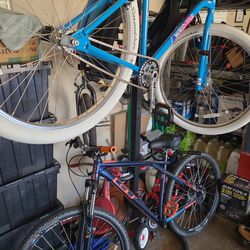4 Bike Stand Rack