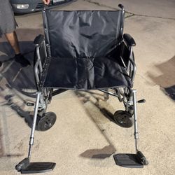 Drive Medical Sentra Extra Wide Heavy Duty Wheelchair 24 inch