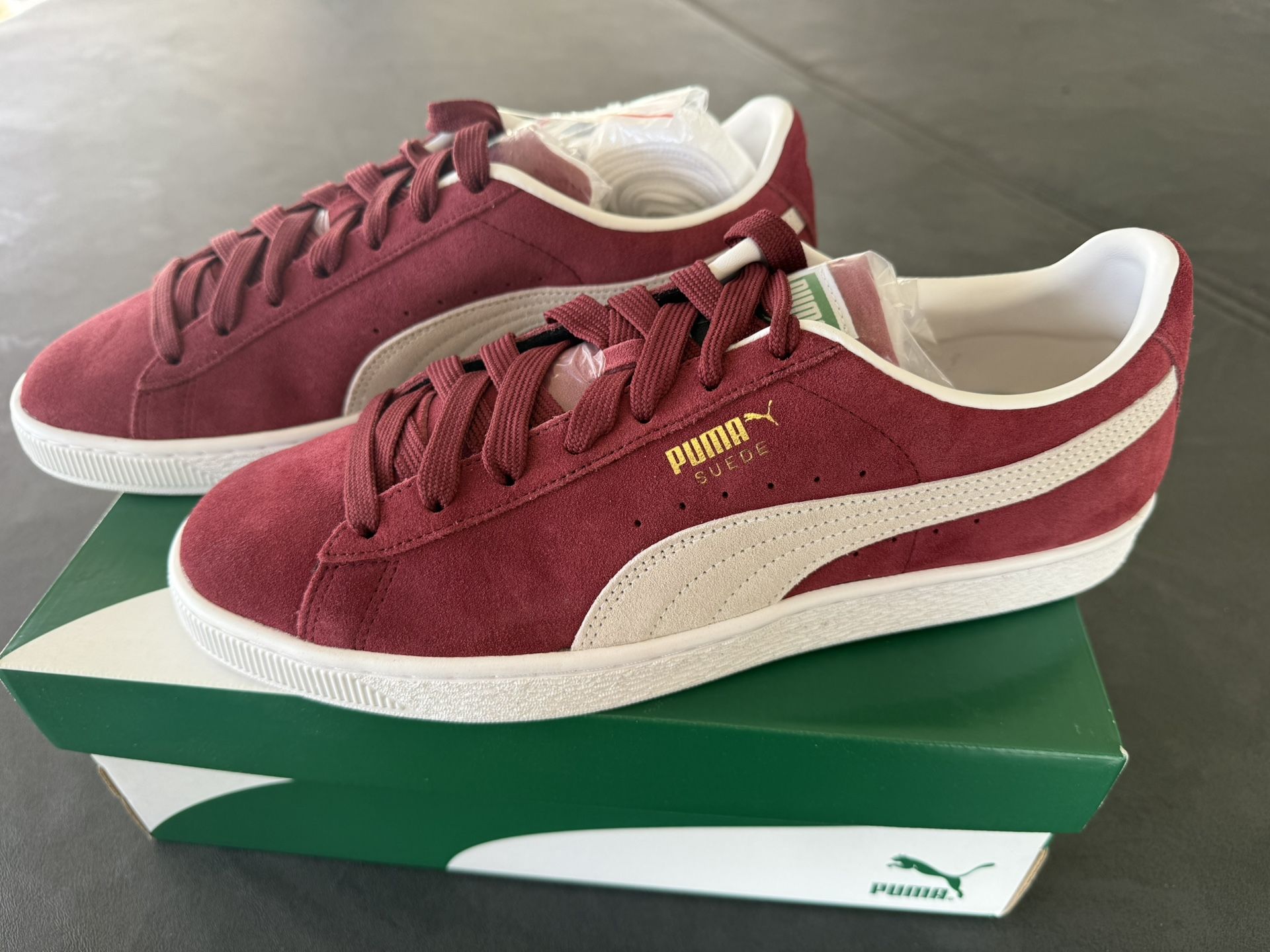 Puma Suade Sneakers