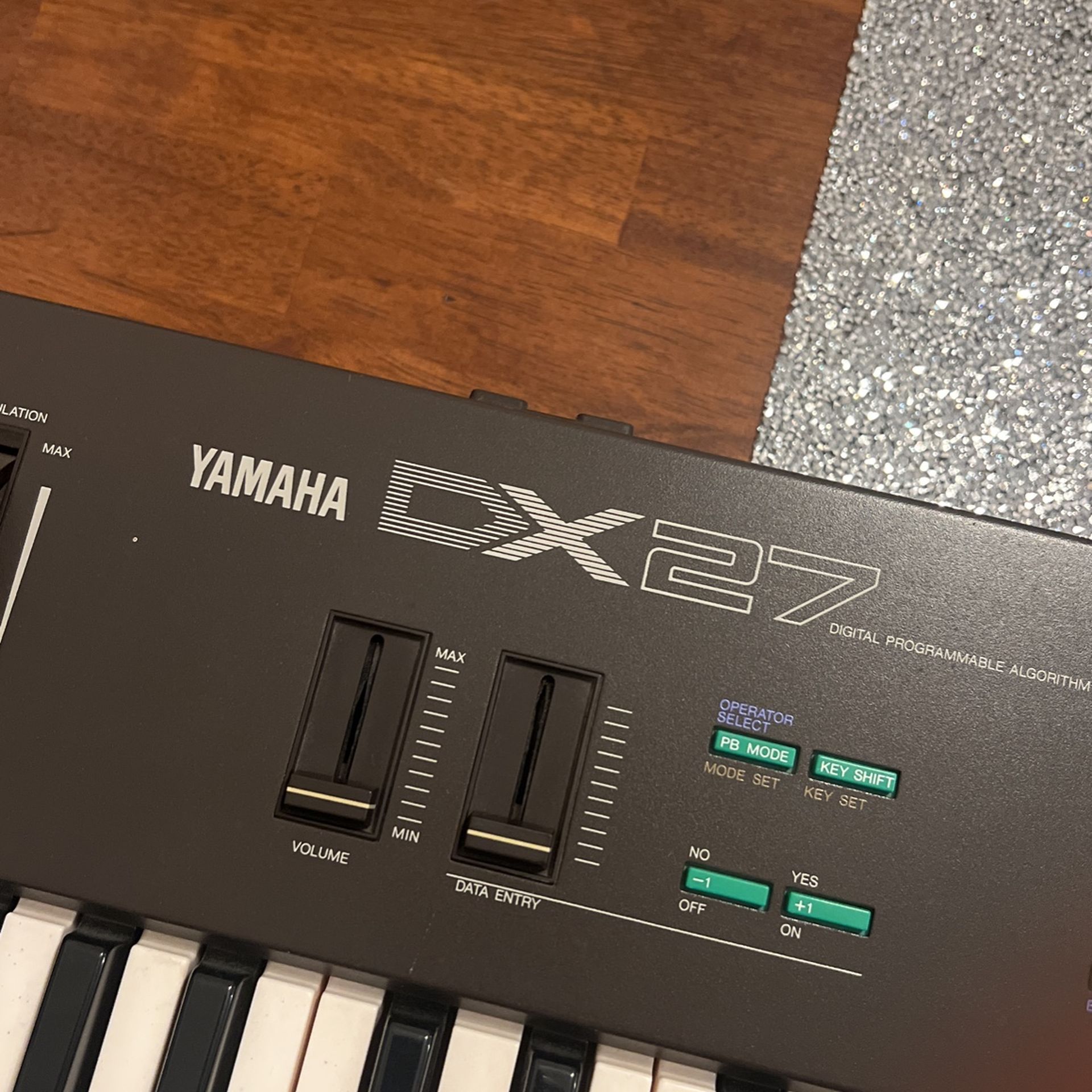 Yamaha dx27 cheap for sale
