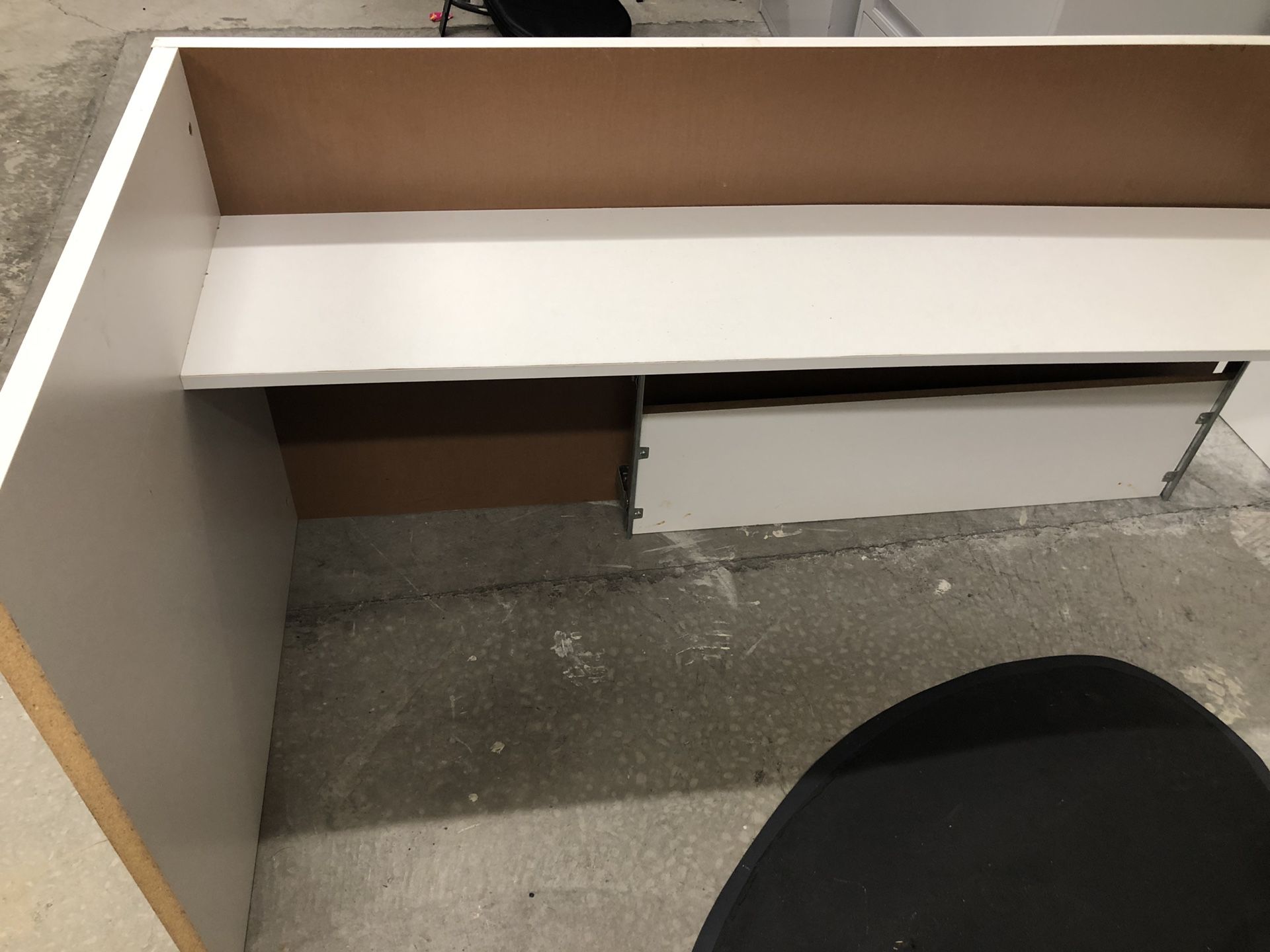 Desk - white