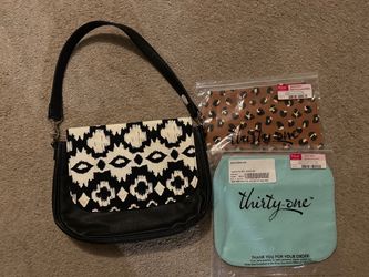 New Studio Thirty-one black beauty pebble purse