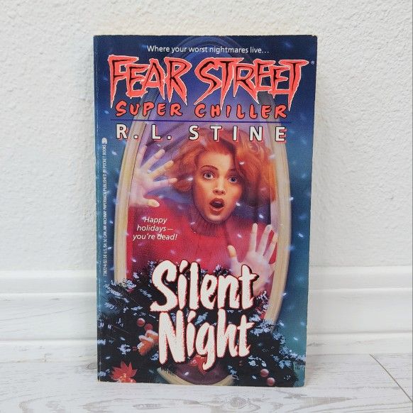 VTG Fear Street The Silent Night R.L Stine Paperback Book