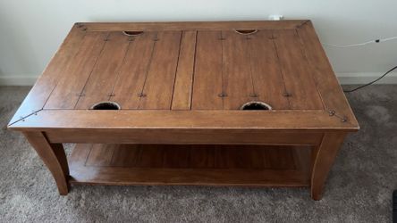 Living room coffee table