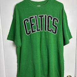 UNK Boston Celtics Basketball Velvet EST 1946 T Shirt Size XL Green