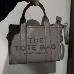 marc jacobs tote bag