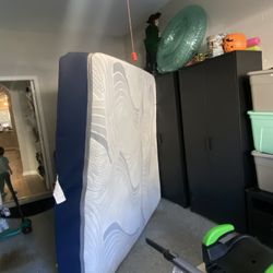 Kin Size Mattress For Sale . Like New.