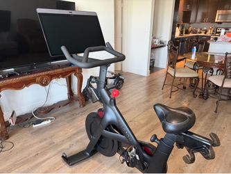 Peloton Bike+ – Like New Condition – $900 or Best Offer