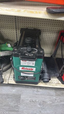Grizzly Industrial G0940 13" 2 HP Benchtop Planer with Helical Cutterhead