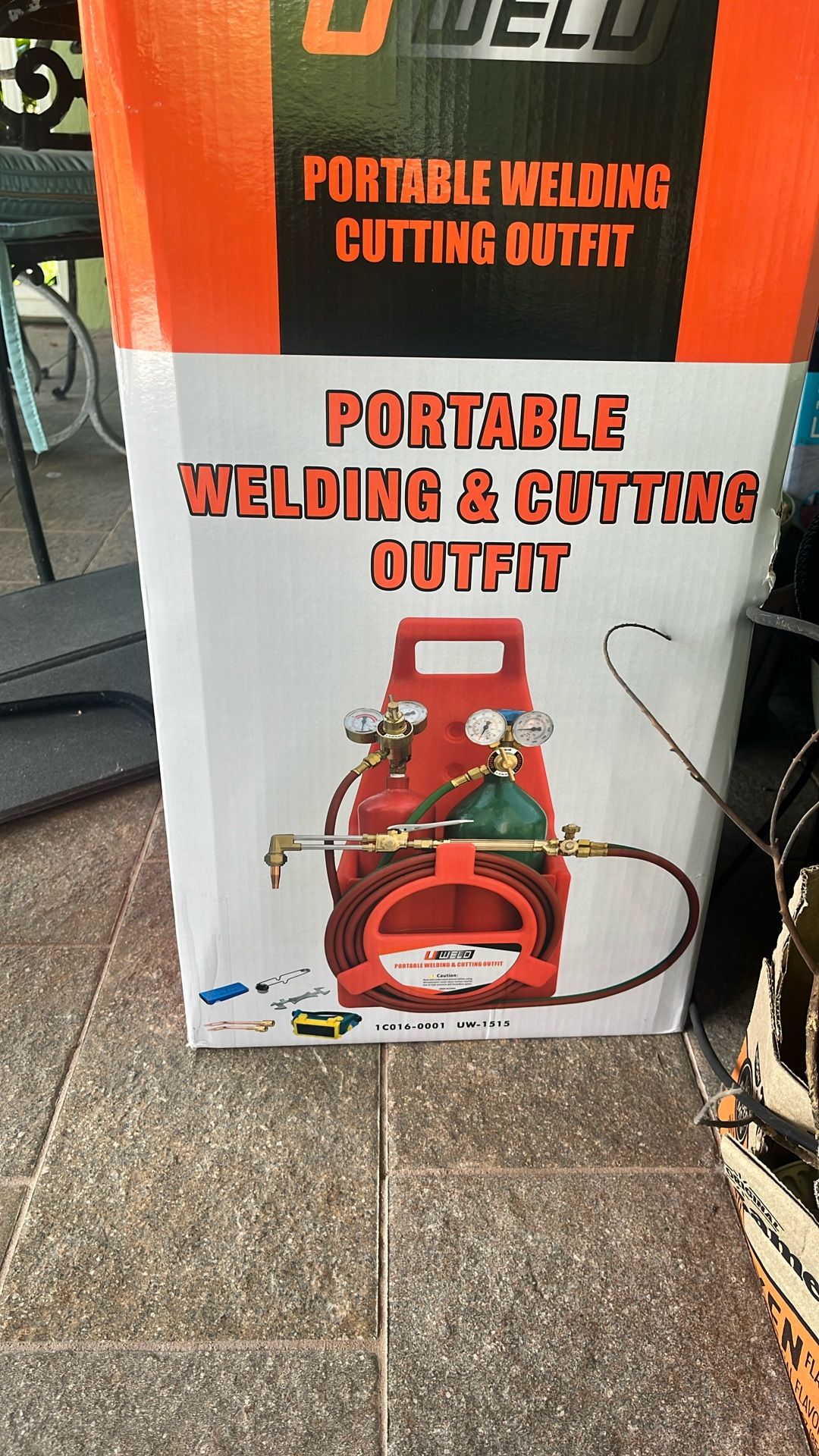 Uweld portable welding cutting outfit